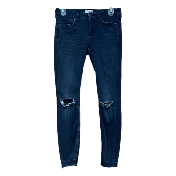 Zara Women's Skinny Jeans - Looks more black in person - Picture 1 of 6